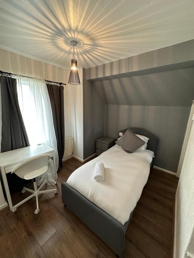 Lovely Spacious 3 Bedrooms House Birmingham Exterior photo
